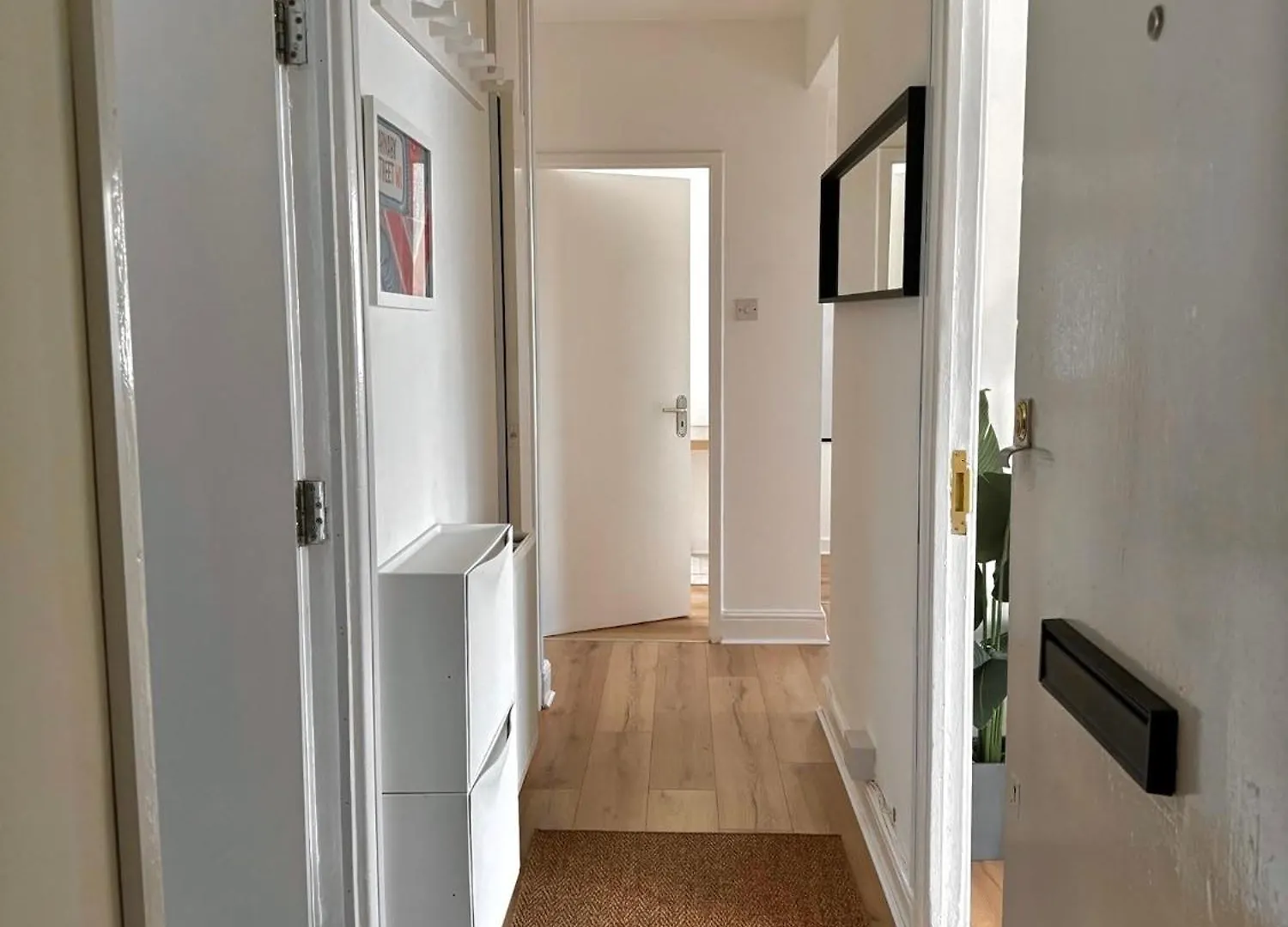 Your Cosy Get-Away 5 Minutes From Canning Town Station, Near Excel & O2 London